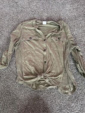 No Boundaries Olive Green Button-Front Tie Hem Shirt